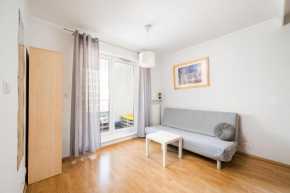 Inflancka Standard Apartment